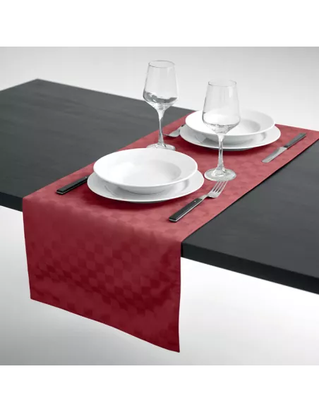 Table runner in polyester SPICE