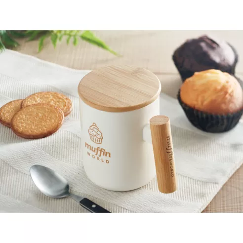 Porcelain mug with lid 380 ml MAJEST