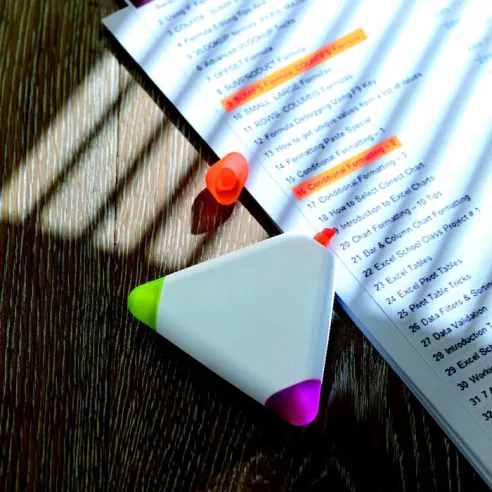 Triangular highlighter TRIANGULO