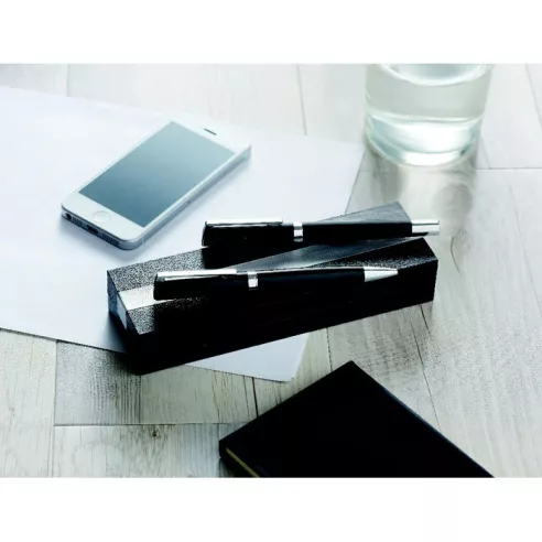 Pen and roller in paper box CECIL