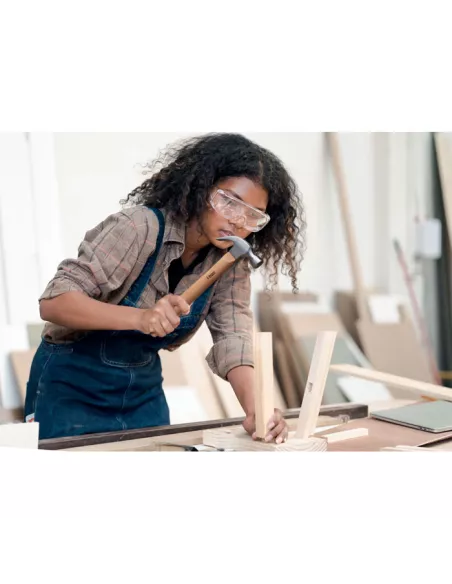 Wooden claw hammer CRACKER