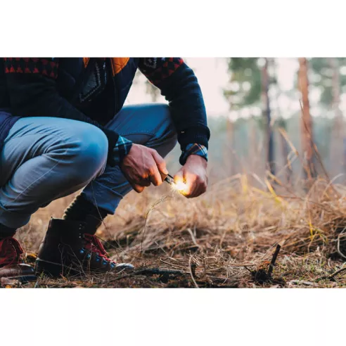 Pine wood fire starter tools FUEGOR