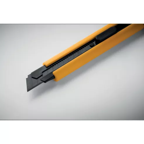 Large retractable knife BLADE +