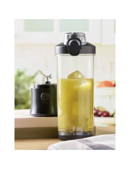 Portable smoothie blender MIXIE