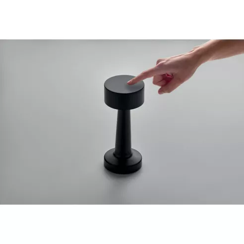 Rechargeable iron table lamp HIERLUZ