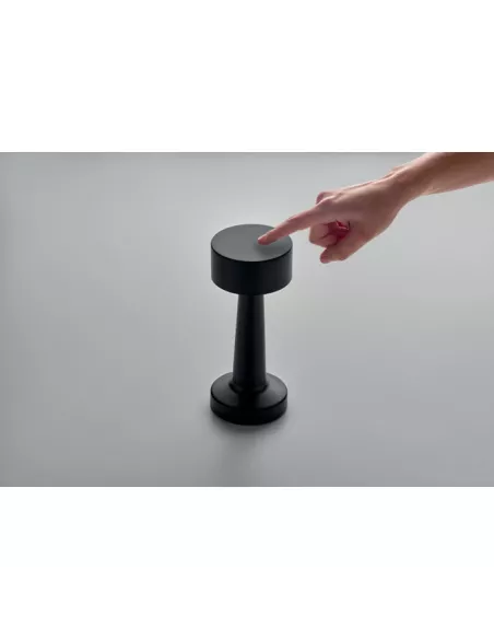 Rechargeable iron table lamp HIERLUZ