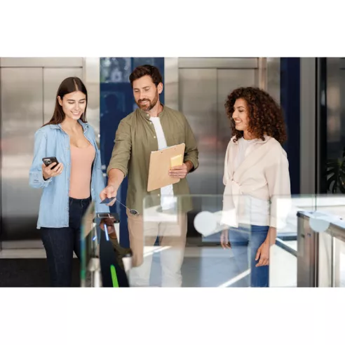Portacredenciales retráctil ARRONSA