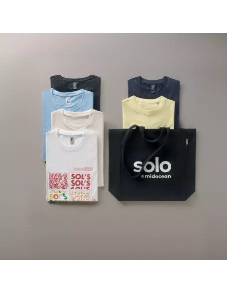 El kit de muestras de camisetas de SOL'S 