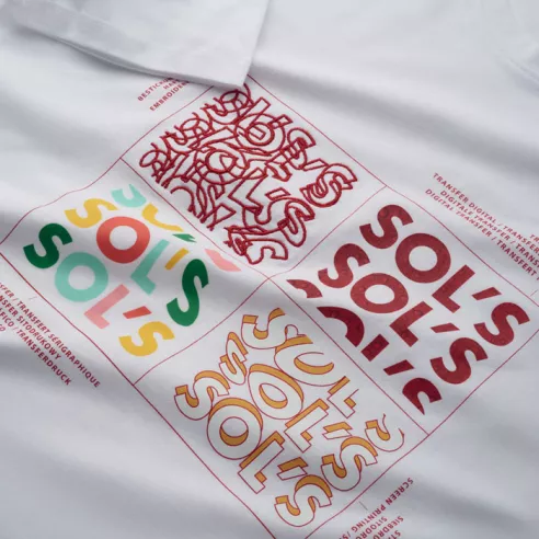 El kit de muestras de camisetas de SOL'S 