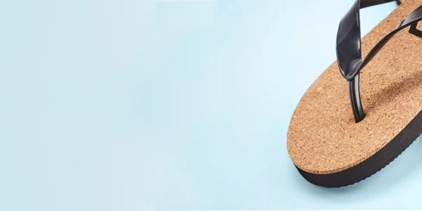 Corporate gifts and summer merchandising for companies